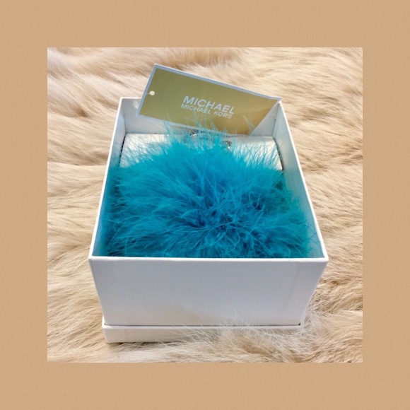 Michael Kors Pom Pom Charm - Picture 4 of 5